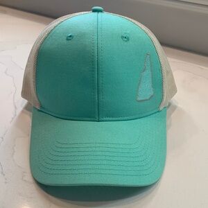 Baseball hat w/NH state logo